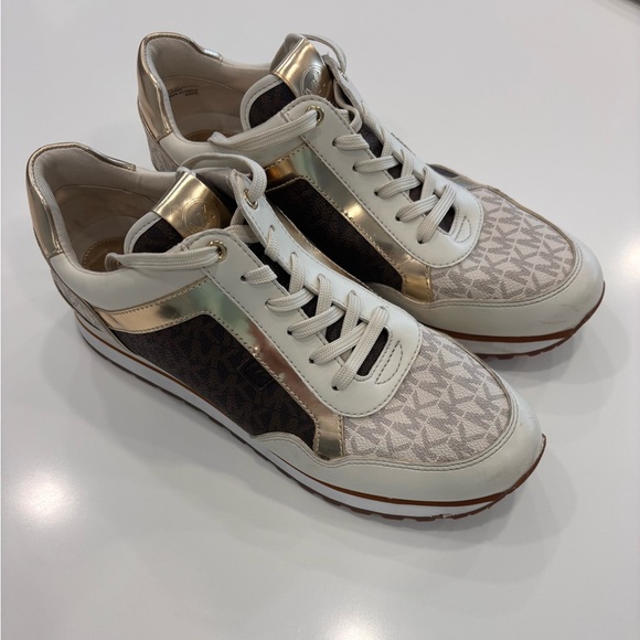 Michael Kors Women's Gold and White Maddy Trainers Size 9.5…WORN ONCE! - Picture 2 of 6